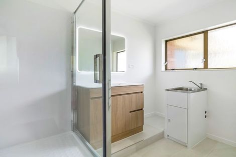 Photo of property in 20a Willis Road, Papakura, 2110