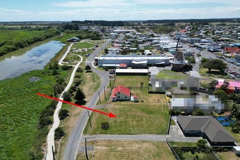 Photo of property in 32 Harbour Street, Foxton, 4814