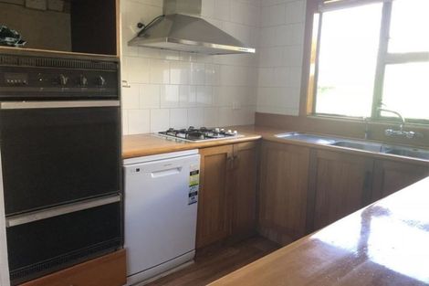 Photo of property in 69 Holloway Street, Carterton, 5713