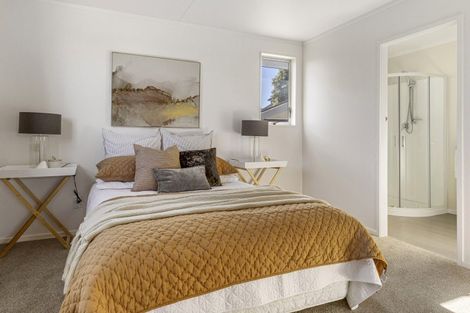 Photo of property in 52 Hyde Avenue, Richmond Heights, Taupo, 3330