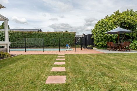 Photo of property in 8 Clements Crescent, Queenwood, Hamilton, 3210