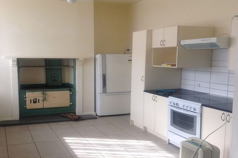 Photo of property in 11 Fitzroy Street, Caversham, Dunedin, 9012