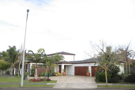 Photo of property in 25 Mull Place, Wattle Downs, Auckland, 2103