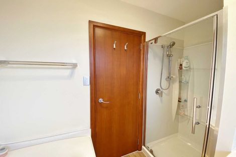 Photo of property in 15 Oldwood Street, Bishopdale, Christchurch, 8053