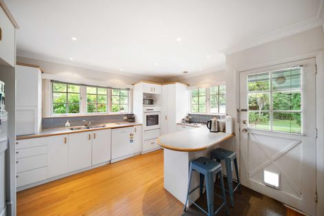 Photo of property in 80 Hill Road, Hillpark, Auckland, 2102