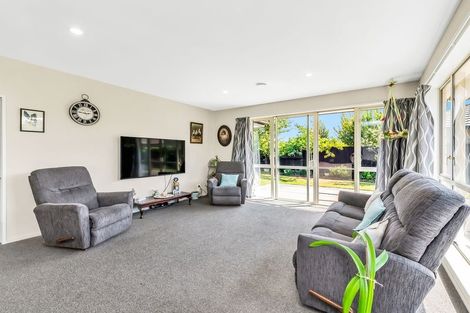 Photo of property in 1 Greenan Place, Doyleston, 7683