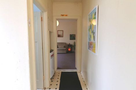 Photo of property in 2/31 Tahi Street, Miramar, Wellington, 6022