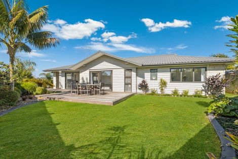 Photo of property in 9 Saint Johns Avenue, Tuakau, 2121