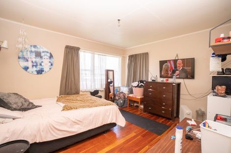 Photo of property in 2 Norrie Street, Feilding, 4702