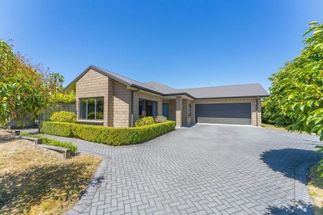 Photo of property in 59 Dalmore Way, Acacia Bay, Taupo, 3385
