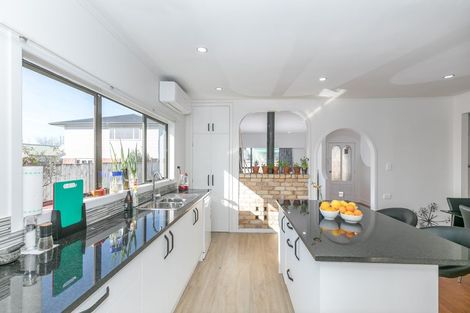 Photo of property in 15 Normandy Avenue, Melville, Hamilton, 3206