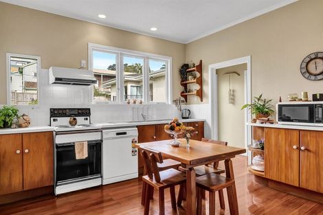 Photo of property in 1/45 Northboro Road, Belmont, Auckland, 0622