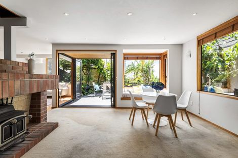 Photo of property in 3 Mizpah Road, Waiake, Auckland, 0630