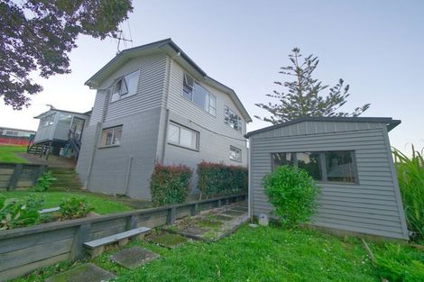 Photo of property in 20b Coronation Street, Belmont, Auckland, 0622