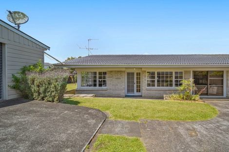 Photo of property in 2/52 Galsworthy Place, Bucklands Beach, Auckland, 2014