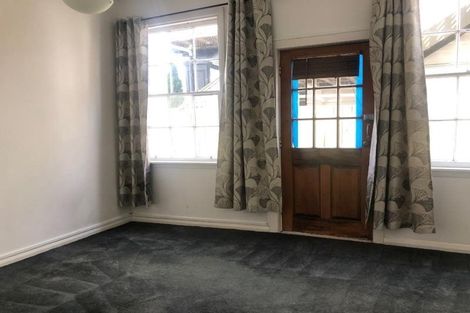 Photo of property in 212 The Terrace, Wellington Central, Wellington, 6011