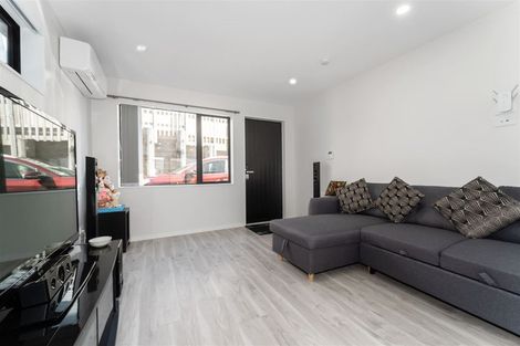 Photo of property in 13c Keiha Crescent, Massey, Auckland, 0614