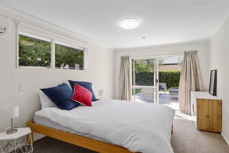 Photo of property in 83a Wilsons Road, Saint Martins, Christchurch, 8022