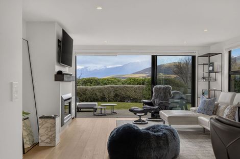 Photo of property in 25 Double Cone Road, Jacks Point, Queenstown, 9371
