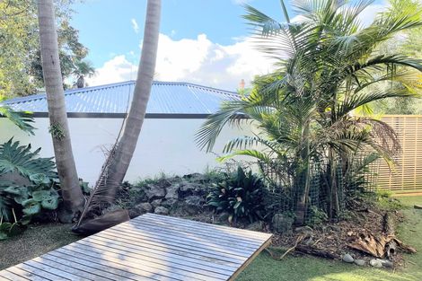 Photo of property in 30a Hamilton Road, Herne Bay, Auckland, 1011