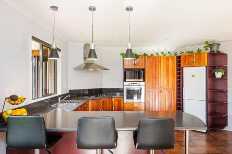 Photo of property in 34 Meridian Grove, Kelvin Grove, Palmerston North, 4414