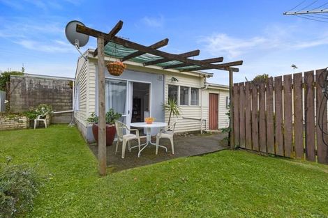 Photo of property in 20 Liston Crescent, Hillcrest, Hamilton, 3216