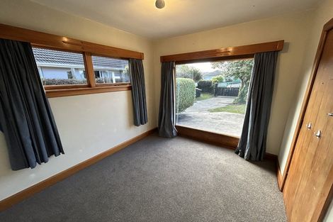 Photo of property in 37 Worthy Street, Ilam, Christchurch, 8041