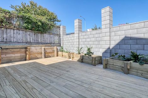 Photo of property in 49 Rosedale Road, Pinehill, Auckland, 0632