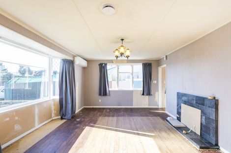 Photo of property in 6 Coventry Street, Highbury, Palmerston North, 4412