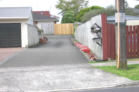 Photo of property in 76b Sturges Road, Henderson, Auckland, 0612