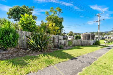Photo of property in 132 Oakura Road, Oakura, Hikurangi, 0184