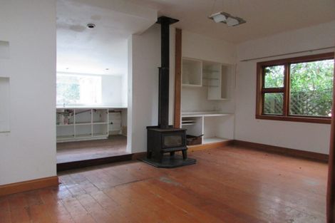 Photo of property in 70 Oxford Street, Lyttelton, 8082