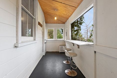 Photo of property in 19 Milton Road, Bluff Hill, Napier, 4110