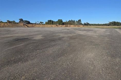 Photo of property in 96a Trig Road, Whenuapai, Auckland, 0618