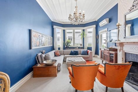 Photo of property in 98 Hatea Drive, Regent, Whangarei, 0112