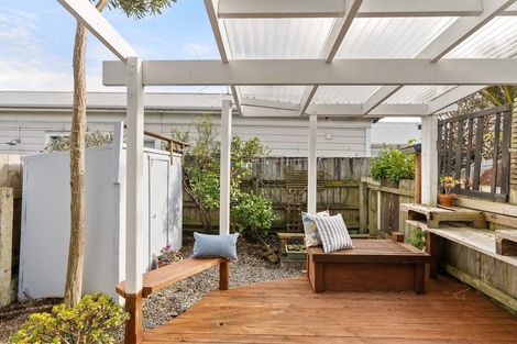 Photo of property in 170 Tasman Street, Mount Cook, Wellington, 6021