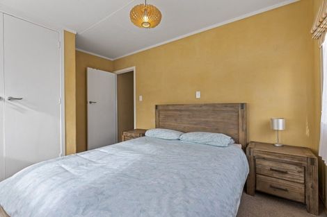 Photo of property in 12 Falkner Park, Taumarunui, 3920