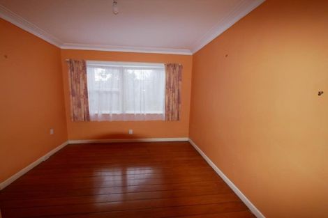 Photo of property in 17 Shirley Avenue, Papakura, 2110