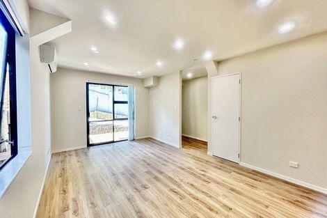 Photo of property in 8a Nandana Drive, Glen Eden, Auckland, 0602