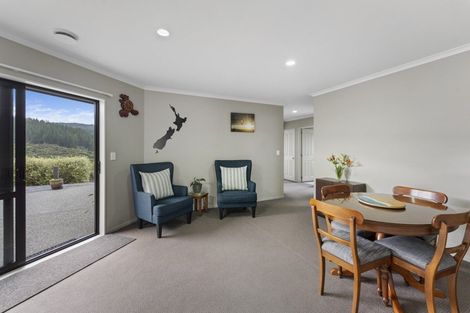 Photo of property in 15 Percy Kinsman Crescent, Riverstone Terraces, Upper Hutt, 5018