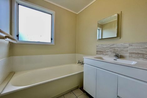 Photo of property in 2/79a Udys Road, Pakuranga, Auckland, 2010