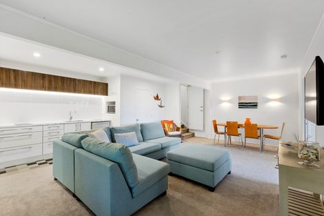 Photo of property in 27 Cotterell Street, Leigh, 0985