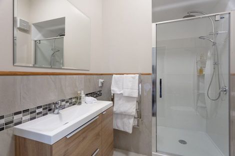 Photo of property in 33 Wellington Street, Enfield, Oamaru, 9491