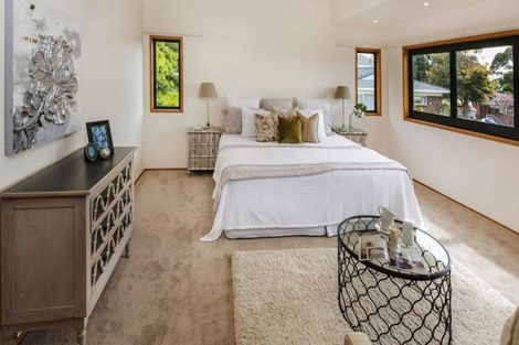 Photo of property in 121 Clovelly Road, Bucklands Beach, Auckland, 2012