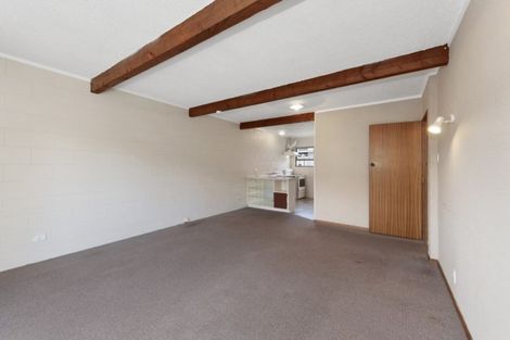 Photo of property in 3/875 Heaphy Terrace, Claudelands, Hamilton, 3214