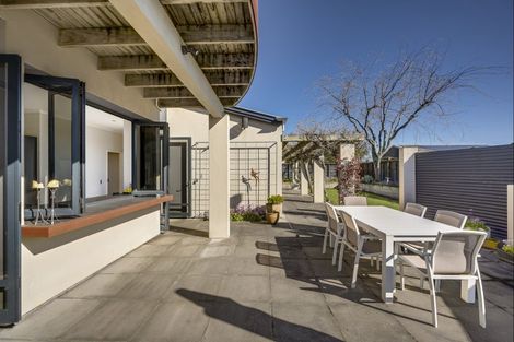 Photo of property in 50 Iona Road, Havelock North, 4130