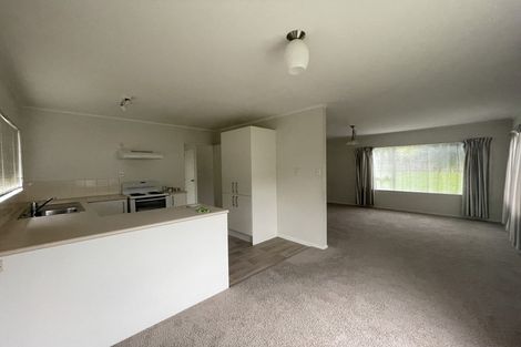 Photo of property in 5 Mira Place, Windsor Park, Auckland, 0632