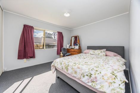 Photo of property in 1 Tullis Place, Burswood, Auckland, 2013