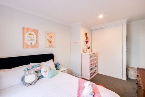 Photo of property in 14 Ruakituri Place, Te Awa, Napier, 4110