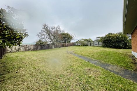 Photo of property in 24 Riverhills Avenue, Pakuranga Heights, Auckland, 2010